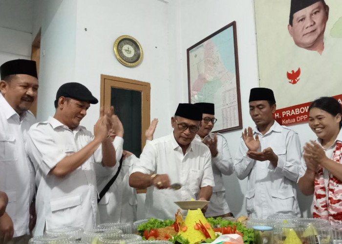 HUT Ke-15, DPC Gerindra Kota Cirebon Gelar Syukuran 
