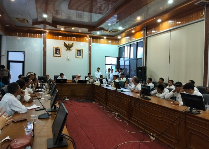 Tulang Punggung Public Service, DPRD Kabupaten Cirebon Komitmen Perjuangkan Nasib Honorer R2 dan R3