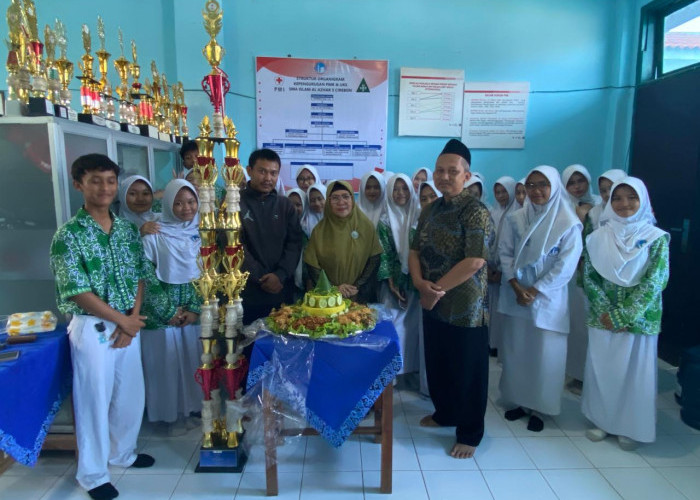 PMR SMA Islam Al Azhar 5 Cirebon Raih Juara Umum Garetion Vol. 4