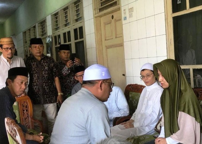 Kisah Liu Yanping Jadi Fatimatuzzahroh, Warga Australia Mualaf di Ponpes Jagasatru Cirebon