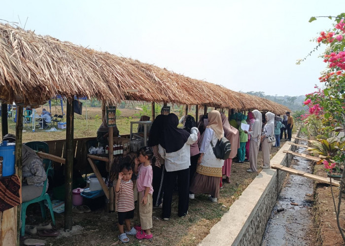Pasar Hijau Cikomboy Desa Matangaji Cirebon: Dari Potensi Alam Matangaji Menjadi Nilai Ekonomi