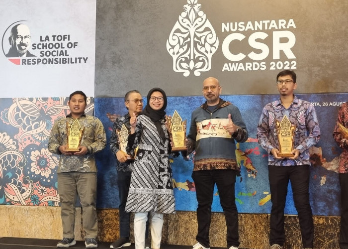 Pertamina Patra Niaga Regional Jawa Bagian Barat Boyong Tiga Penghargaan dalam Nusantara CSR Awards 2022