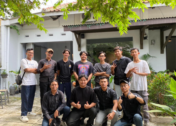 Mahasiswa FISIP UGJ Teliti Pola Komunikasi Organisasi di Karasu Koffie Cirebon