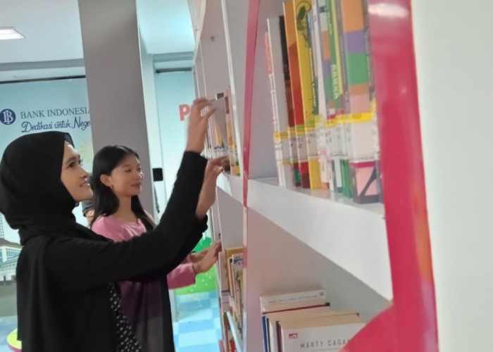 Dongkrak Minat Baca, Microlibrary Alun-Alun Kejaksan Cirebon Kembali Diaktifkan