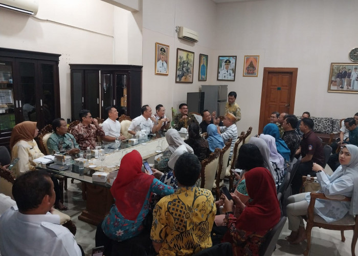 Pemkot dan DPRD Evaluasi Kebijakan Program Penanganan Masalah Sosial