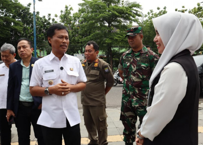 Tak Ada Toleransi! Walikota Cirebon Perintahkan Bersihkan Trotoar dari Parkir Liar