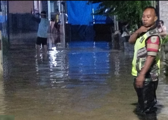Semalam, Ratusan Rumah di Waled Terendam Banjir Akibat Luapan Sungai Ciberes