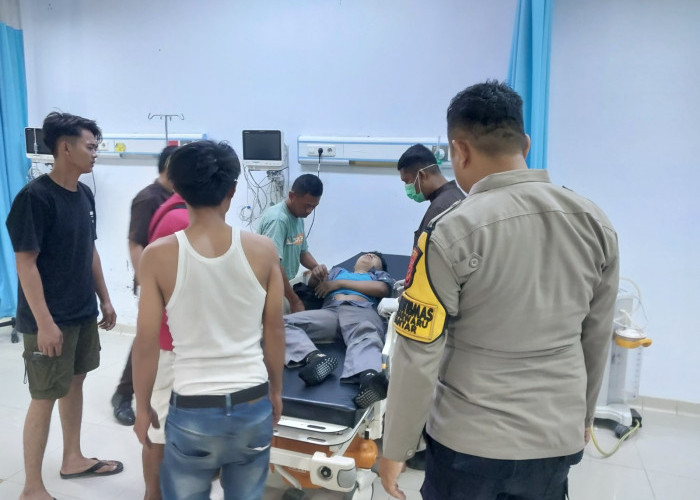Tabrakan Dua Motor di Jalan Baleraja-Haurgeulis, Tiga Orang Luka Ringan