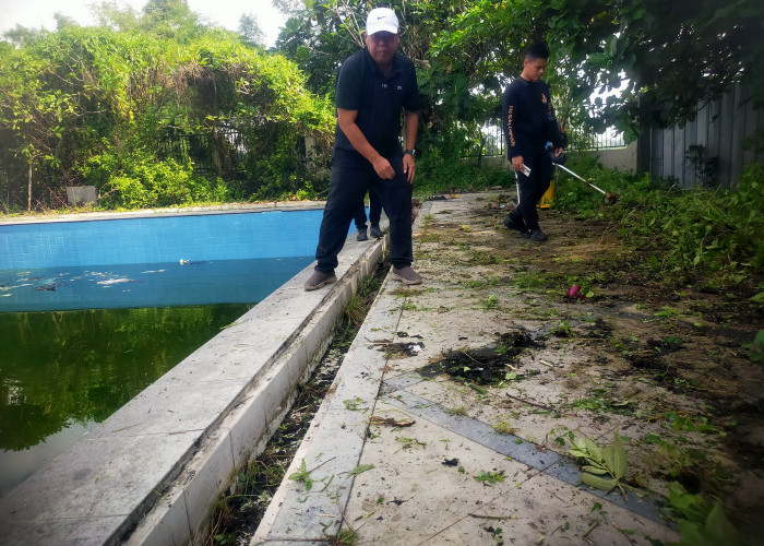 Bupati Eman Pimpin Geber Jumat, Eks Waterboom Pasar Lama Majalengka Dibersihkan dan Siap Ditata Ulang