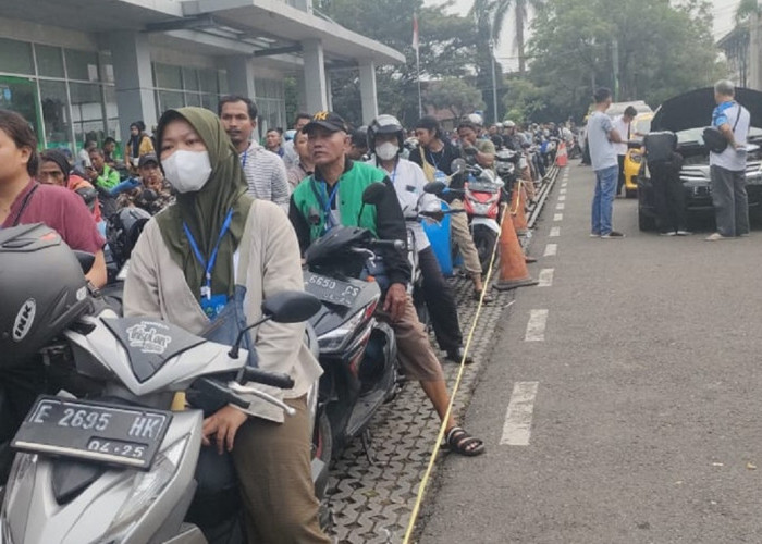 MANTAP! Sesuai Arahan KDM, Pemutihan Pajak Kendaraan di Jabar Diperpanjang