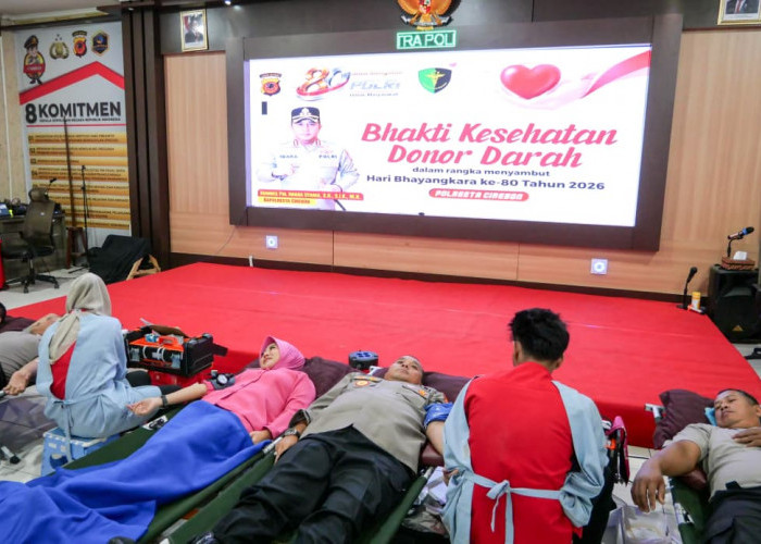 Hari Bhayangkara ke-80, Polresta Cirebon Kumpulkan 126 Kantong Darah untuk PMI