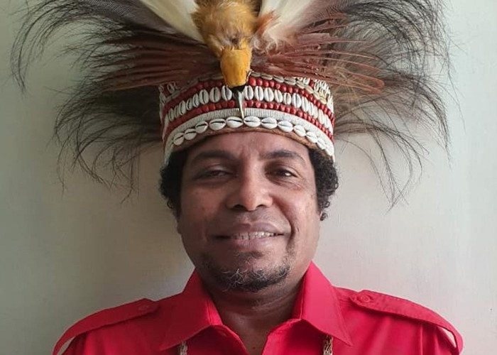Mervin Tokoh Papua Usulkan Dirut Telkom Gantikan Johnny Plate Sebagai Menkominfo