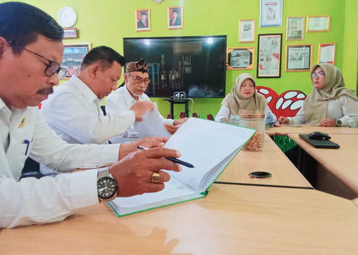 Rekomendasi Dewan Pendidikan: Moratorium Biaya Seragam Sekolah hingga Bentuk Tim Investigasi