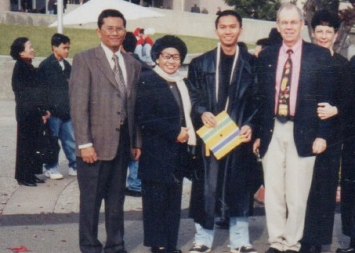 Saya Tidak Lulus SMA (Seri 4-Habis)