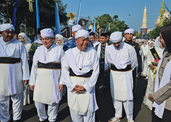 Refleksi 186 Tahun Majalengka, Bupati Eman Suherman Pimpin Kirab dan Ziarah ke Makam Bupati Pertama