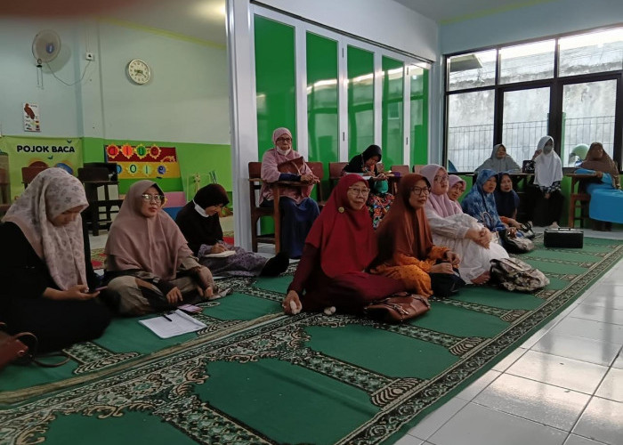 Gelar Pengajian Minggu Pagi,  PCM Kesambi Hadirkan Ketua PWM Jabar