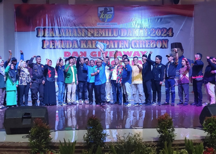KNPI Kabupaten Cirebon Pelopori Deklarasi Pemilu Damai Bersama Ribuan Pemuda
