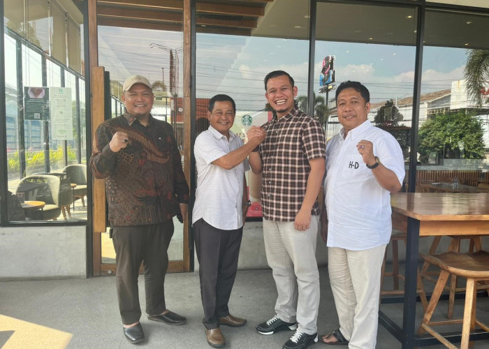 Asep Makin Pede Dampingi Ayu di Pilbup Cirebon 2024