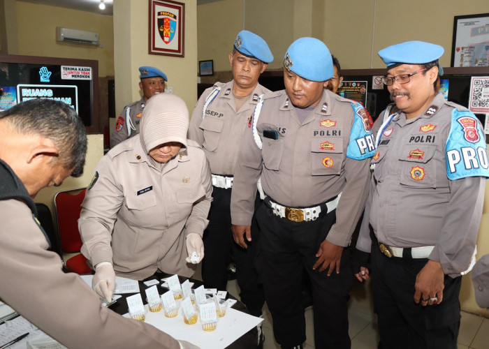 22 Anggota Propam Polres Cirebon Kota Jalani Tes Urine, Begini Hasilnya