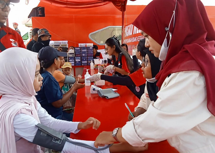 Kapal RS Apung Laksamana Malahayati Singgah di Pelabuhan Cirebon, Ada Pengobatan Gratis