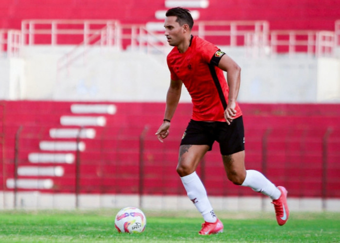 Statistik Unggul, Tapi Ezra Walian Tak Dipanggil Timnas Indonesia, Kenapa?