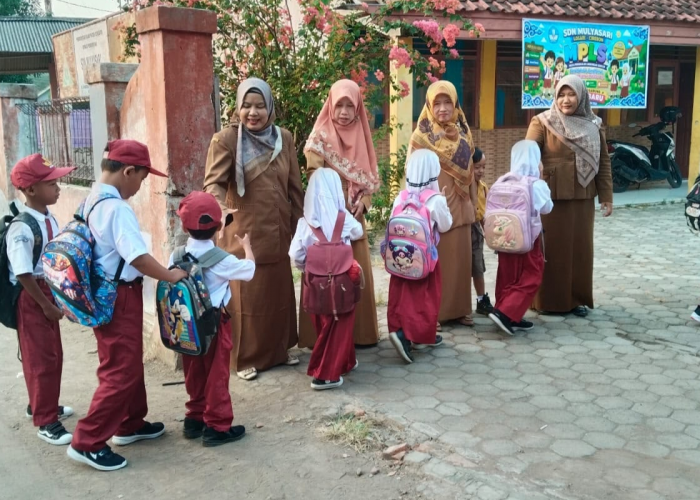 SD di Perbatasan Cirebon Dulu Hanya 4 Murid, Kini Rekrut 11 Siswa Baru