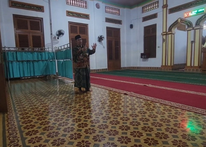Fakta Menarik Masjid Si Nona Sukadana, Masjid Tua Peninggalan Mayor Tan Tjin Kie
