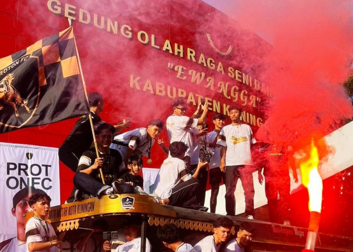 Proton FC Kuningan Juara PFL 2 Nasional 2026, Diarak Ribuan Warga dan Siap Datangkan Pemain Brasil