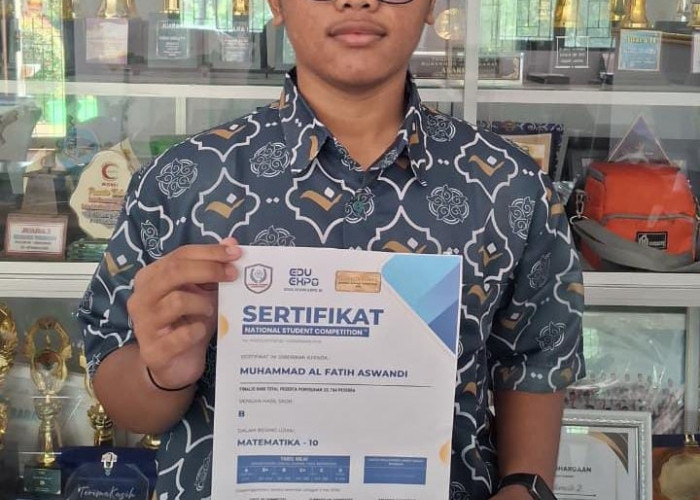 Santri Al Hikmah Raih  Perunggu di National Student Competition
