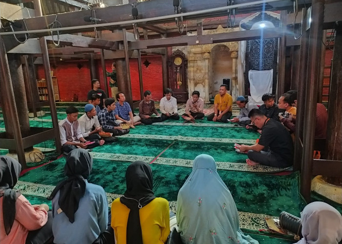 1 Suro, Khataman dan Haul Habib Jafar Al Kaff di Masjid Sang Cipta Rasa Cirebon