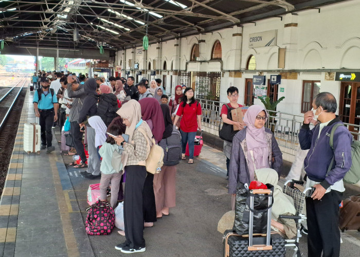 Hingga April 2025, KAI Daop 3 Cirebon Layani Lebih dari 600 Ribu Penumpang