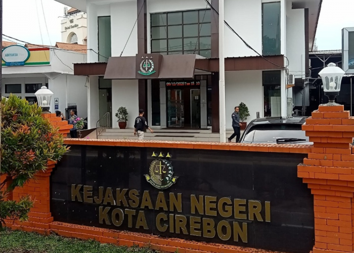 Mendadak Kajari Kota Cirebon Diganti di Tengah Pengungkapan Kasus Besar