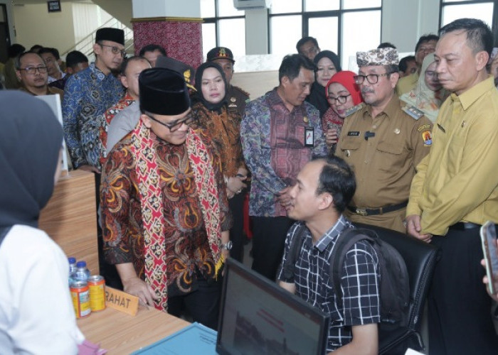 Terima Masukan dari Menteri PANRB, Bupati  Imron: Siap Dorong Optimalisasi MPP di Kabupaten Cirebon