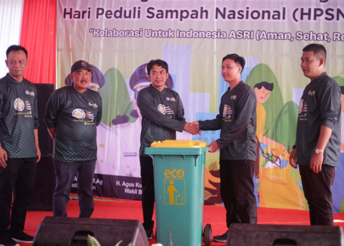 Wakil Bupati Cirebon Ajak Warga Kurangi Plastik Sekali Pakai