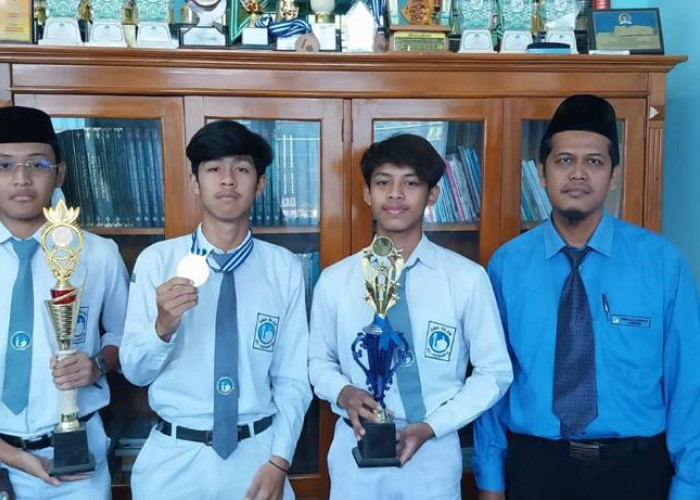 SMA Islam Al Azhar 5 Cirebon Borong Gelar Juara 