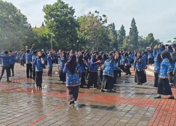 SE Menteri Tentang Guru Honorer Beri Kepastian Gaji, Disdik Cirebon Minta Guru Tak Resah