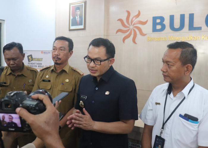 Penjabat Bupati Cirebon Pastikan Stok Beras Aman Jelang Idul Adha 1445 H 