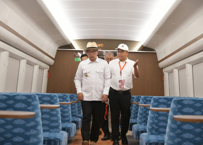 Ridwan Kamil: Kereta Cepat Jakarta-Bandung Mulai Beroperasi Juni 2023