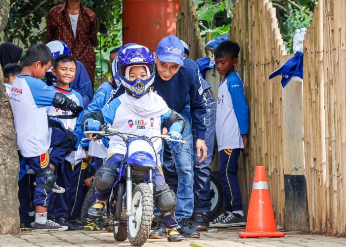 Tingkatkan Kualitas Hidup Masyarakat Desa,Yamaha Hadirkan Sistem Pengolahan Air Minum Bersih & Edukasi Anak SD