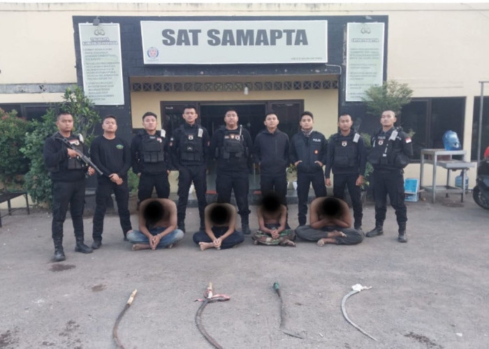 Hendak Tawuran, 4 Orang Berhasil Diamankan Tim Patroli Raimas Macan Kumbang 852 Polresta Cirebon
