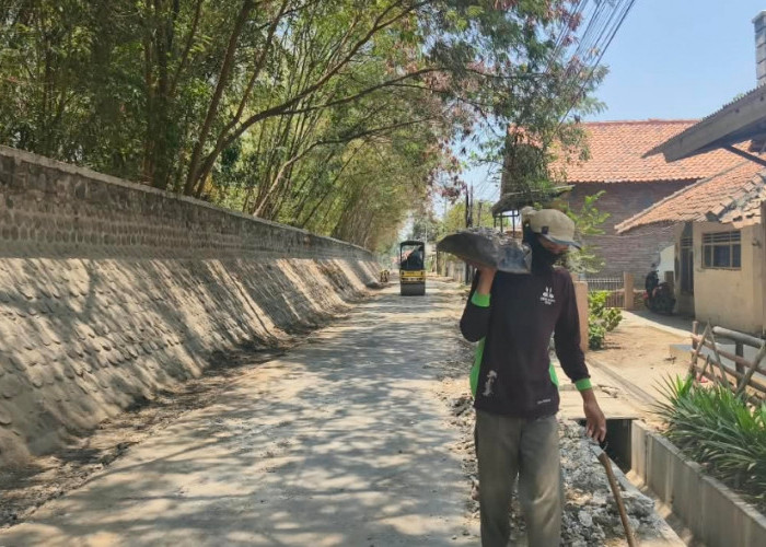 Jalan Kalirahayu–Tawangsari Cirebon Diperbaiki, 633 Meter Ditangani Tahun Ini
