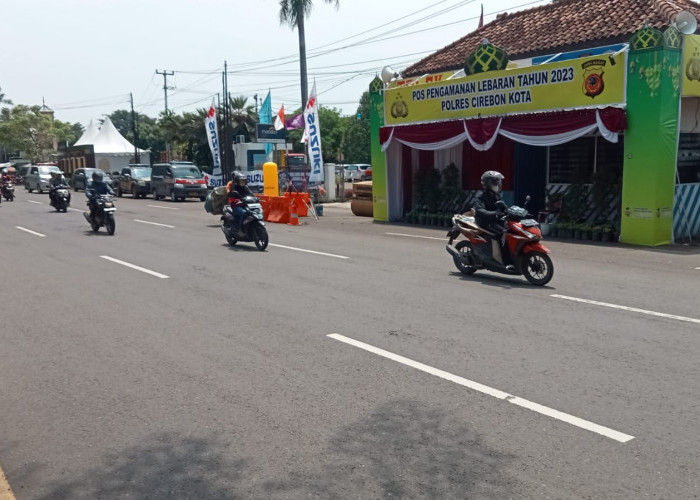 INFO MUDIK: Pemudik Sepeda Motor Mulai Ramai di Jalur Pantura Kota Cirebon