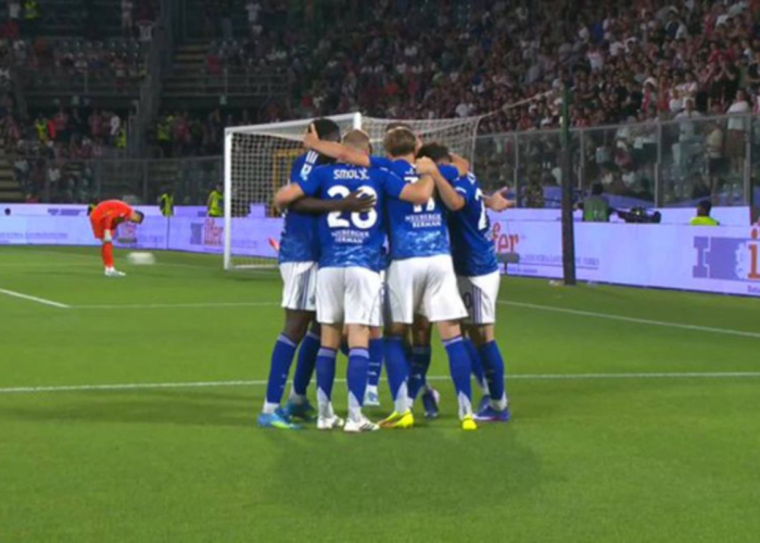 Como Catat Sejarah Lolos Liga Champions, Kiper Timnas Indonesia Kebobola 4 Gol