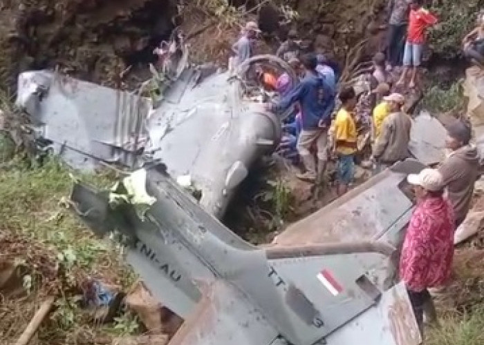 4 Penerbang TNI AU Gugur Dalam Insiden Jatuhnya Pesawat Tempur Super Tucano di Pasuruan 