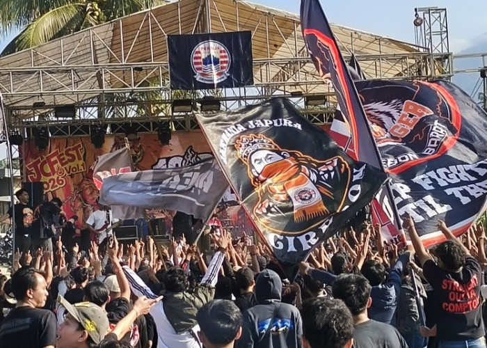 Ribuan Suporter Meriahkan JCFEST Vol. 1, Jakmania Cirebon Gaungkan Sepak Bola Damai dan Hapus Stigma Negatif