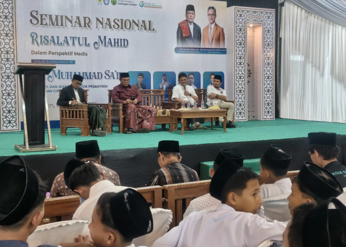 Seminar Nasional di Pesantren Gedongan, PWI Kabupaten Cirebon Dorong Literasi Media Kesehatan Perempuan