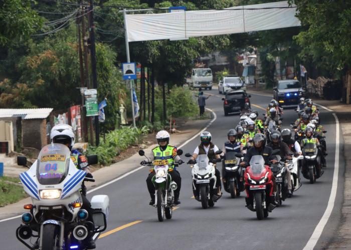 Gunakan Sepeda Motor, Kapolresta Cirebon dan Kajari Kabupaten Cirebon Gelar Patroli Sinergitas 