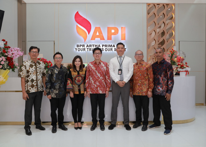 Hadir di Cirebon, BPR Artha Prima Inti  Diharapkan Genjot Pertumbuhan Ekonomi dan Tingkatkan Literasi Keuangan