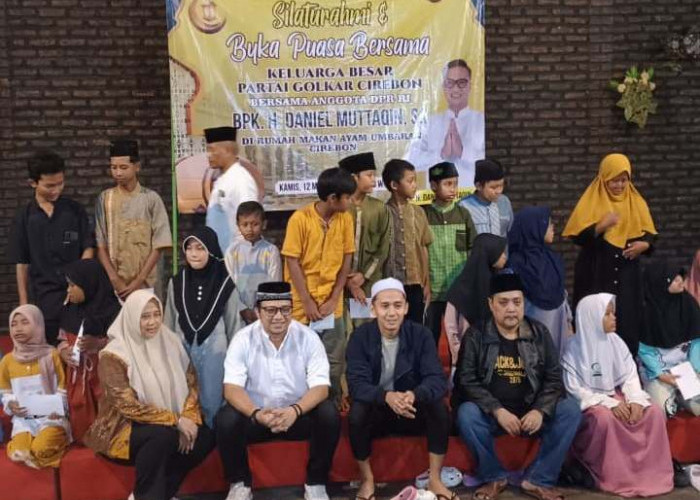 Daniel Muttaqien dan Partai Golkar Kabupaten Cirebon Santuni Puluhan Anak Yatim di Momen Ramadan