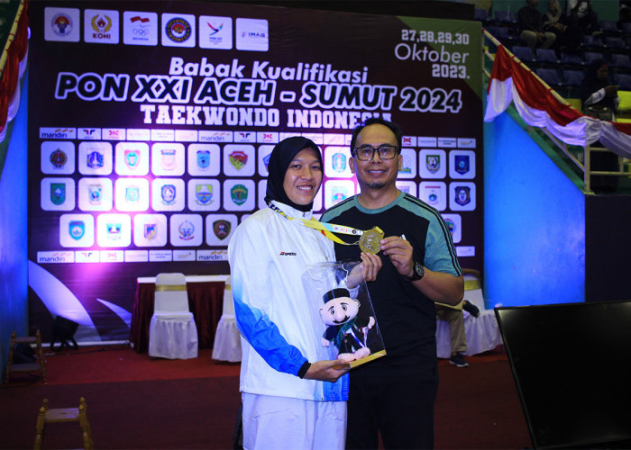 Febriyanti Atlet Taekwondo Kota Cirebon Lolos ke PON, Jawa Barat Juara Umum 